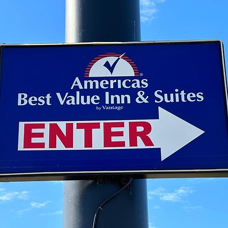 Americas Best Value Inn And Suites Groves Екстериор снимка
