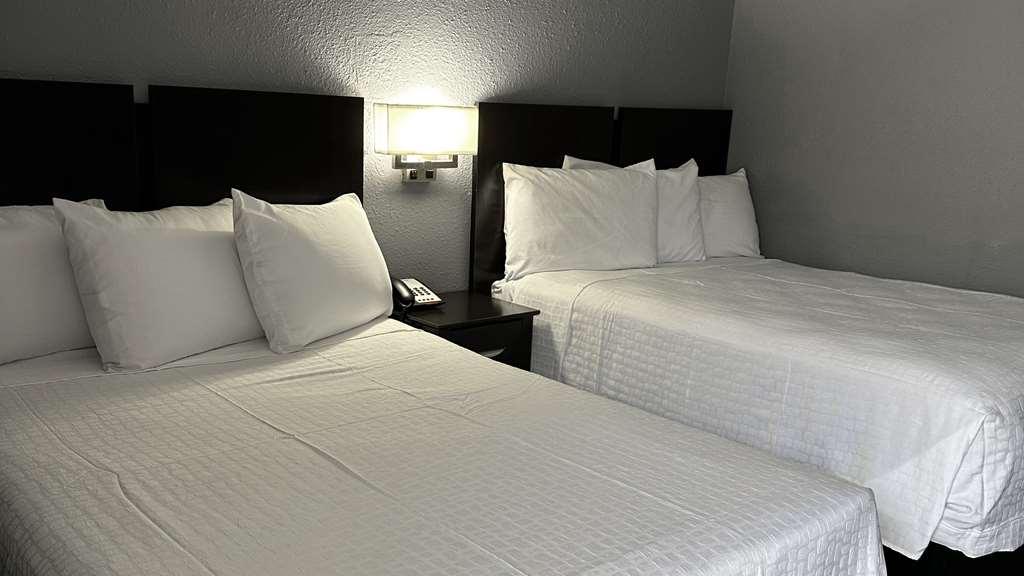Americas Best Value Inn And Suites Groves Стая снимка