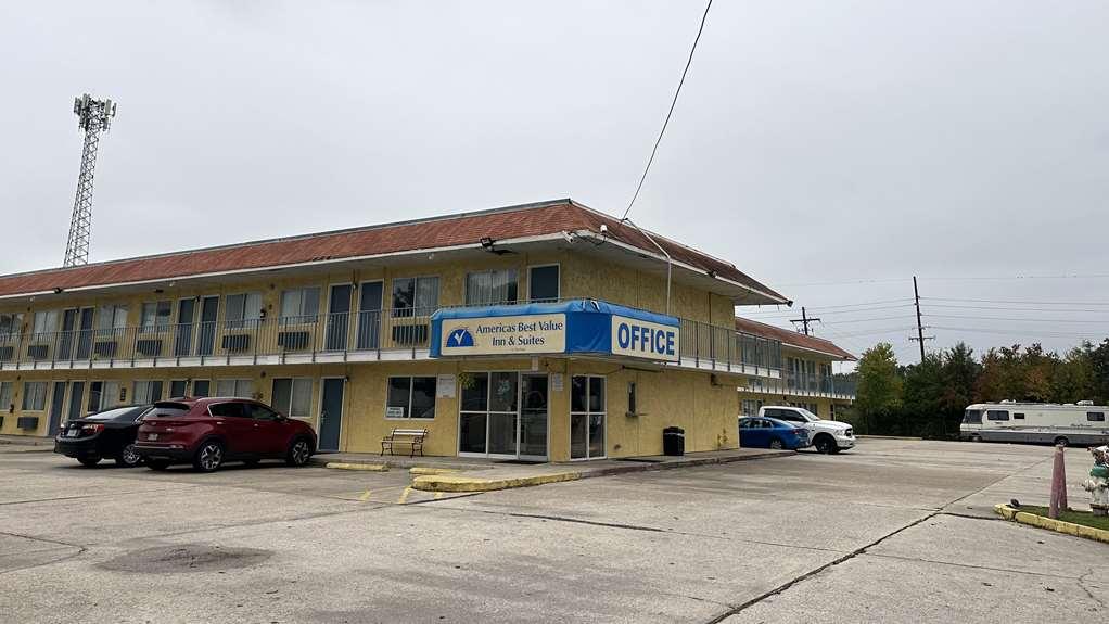 Americas Best Value Inn And Suites Groves Екстериор снимка