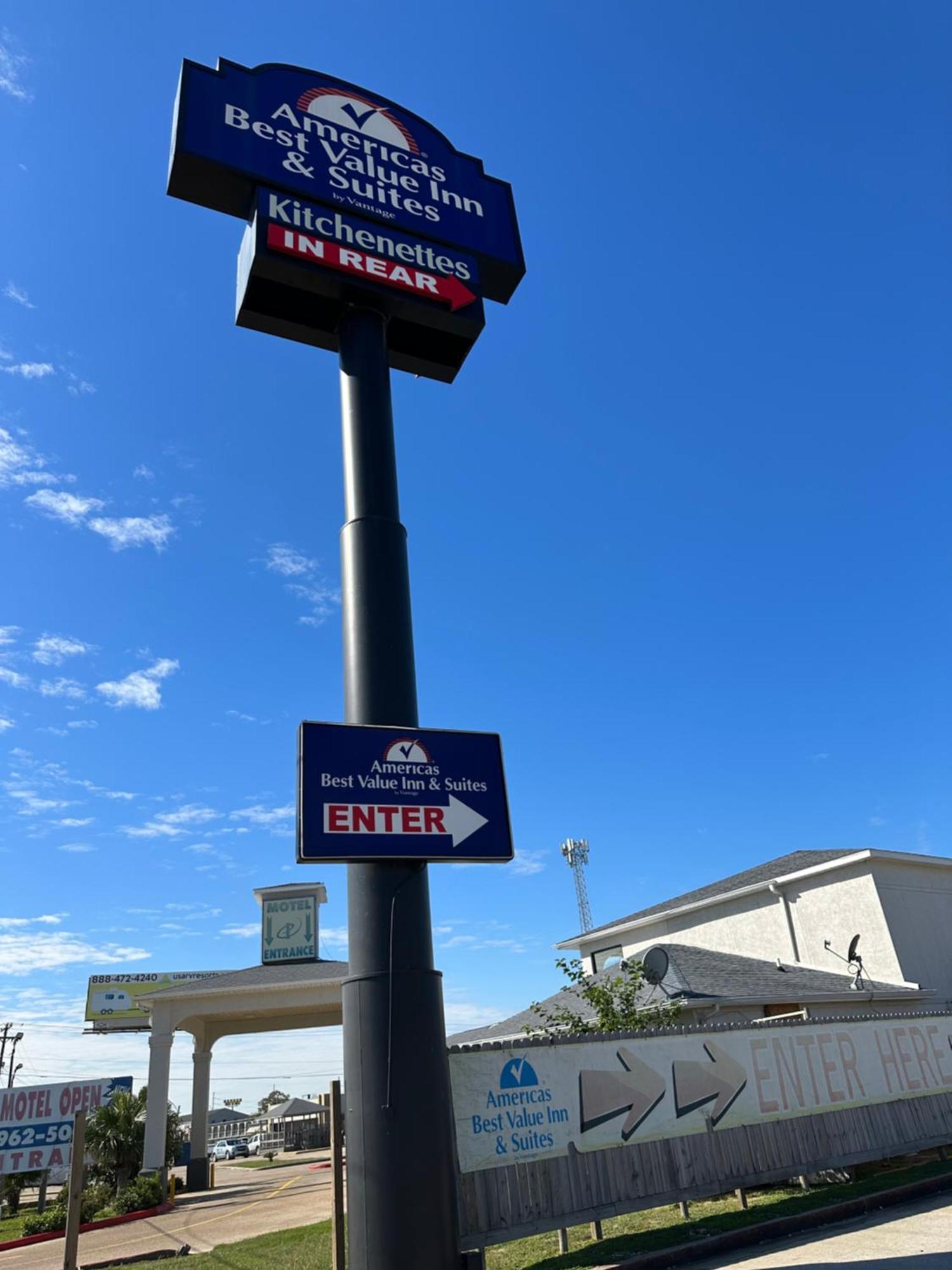 Americas Best Value Inn And Suites Groves Екстериор снимка