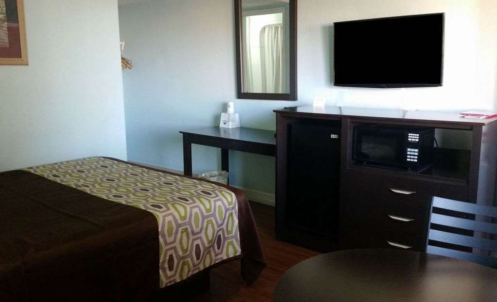 Americas Best Value Inn And Suites Groves Стая снимка